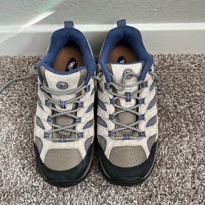 Womens Merrell Hiking Shoes Size 9